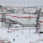 रूस 1 अप्रैल से पेट्रोल एक्सपोर्ट पर बैन लगाएगा:31 जुलाई तक रहेगी रोक, देश में कीमतें न बढ़ें इसलिए फैसला किया