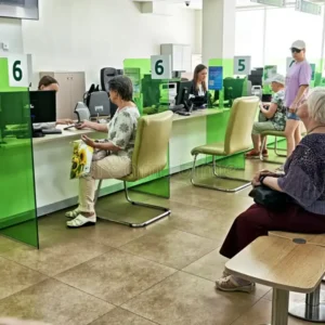 orig_kirov-russia-july-people-waiting-line-bank-green-a_1777629232.webp.webp